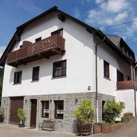 Weingut Christian Bucher Burg  Buitenkant foto